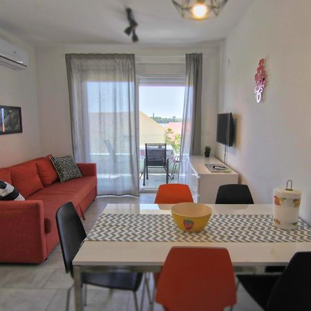 Apartments Luna Novalja Exterior photo